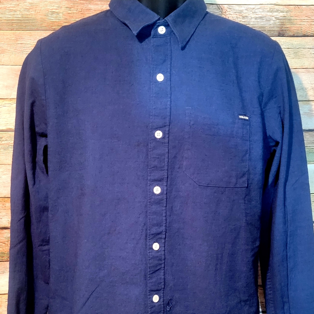 Volcom - Picture 4 of 6